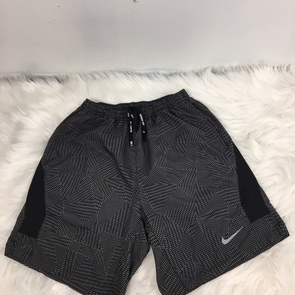 Nike Pants - Nike - Dri - Fit - Short.